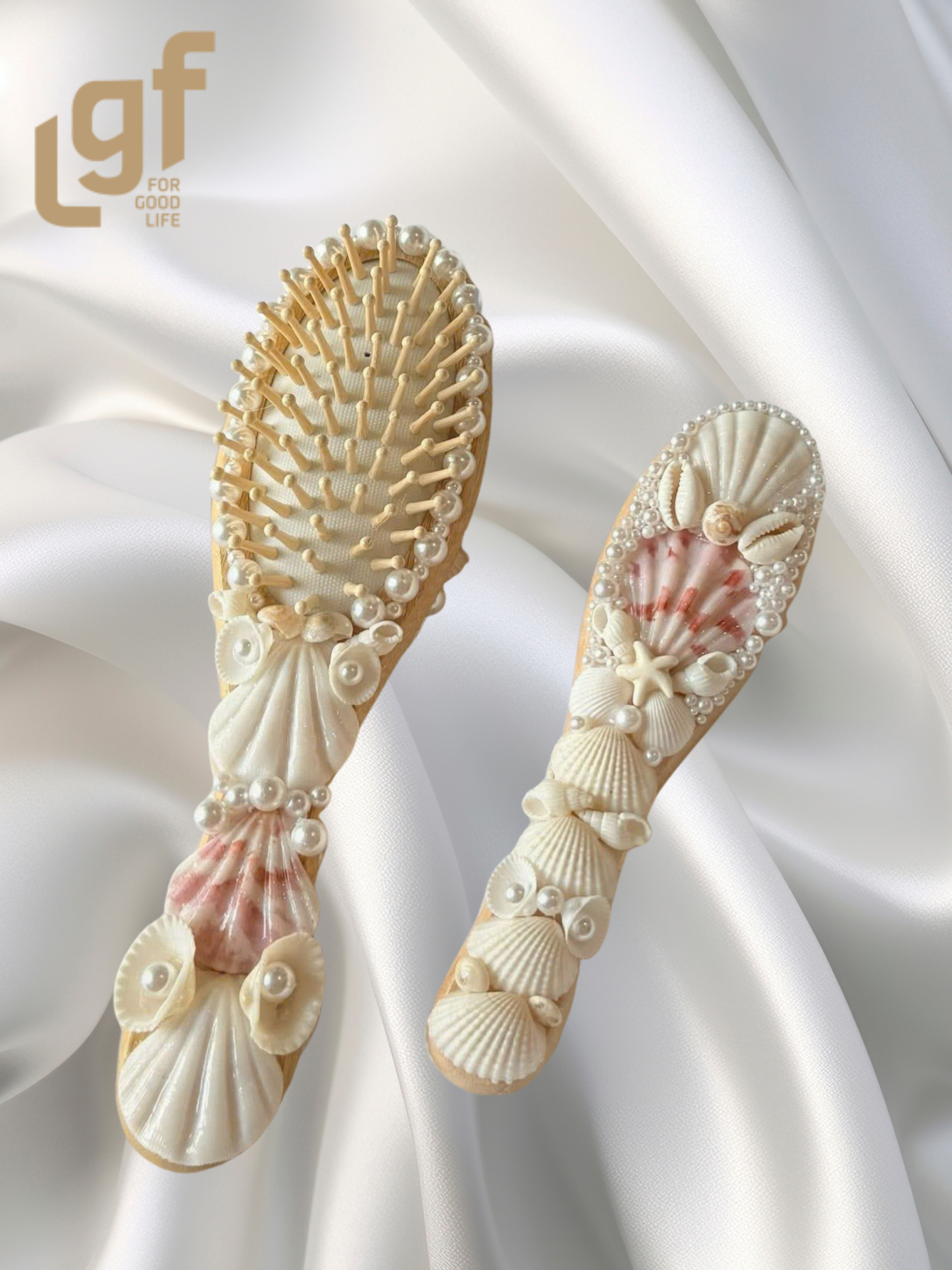 "the sea’s muse" – handmade seashell comb