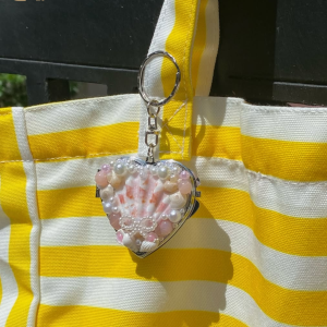 mermaid shell keychain mirror