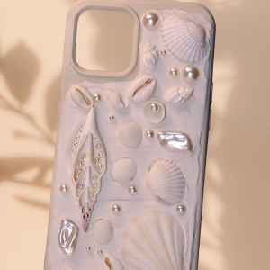 handmade white seashell phone case, pure and elegant “snow shell princess”